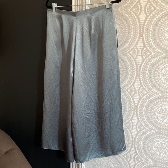 VINCE responsible drapey culotte in azure stone - Picture 10 of 14